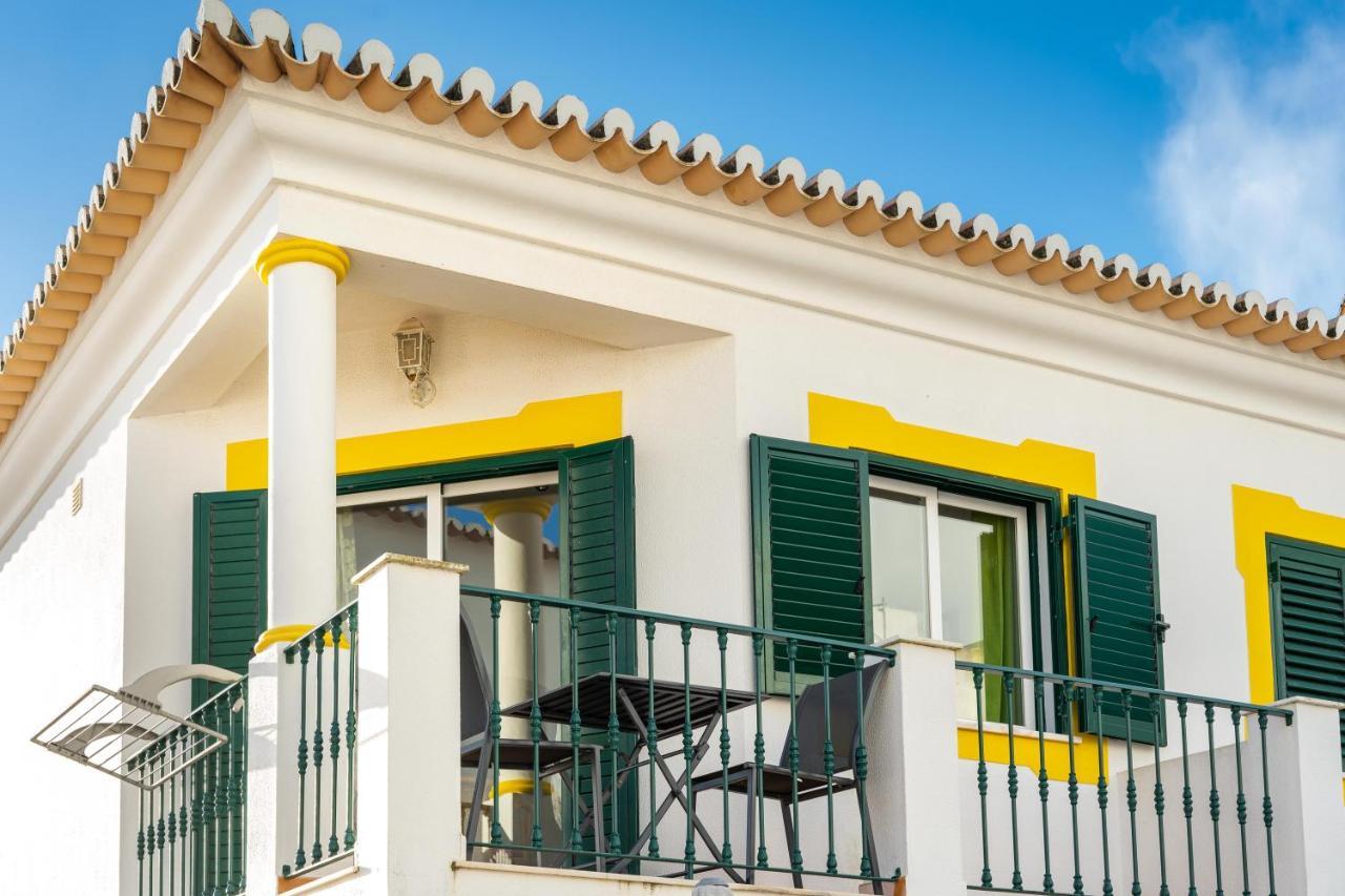 Villa Som Das Ondas Budens Ngoại thất bức ảnh